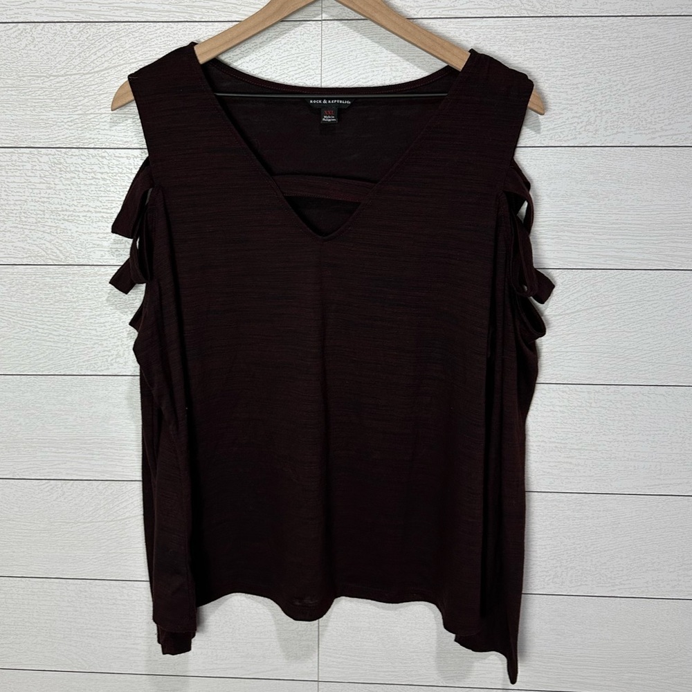 Rock & Republic Maroon and Black Top Size XXL